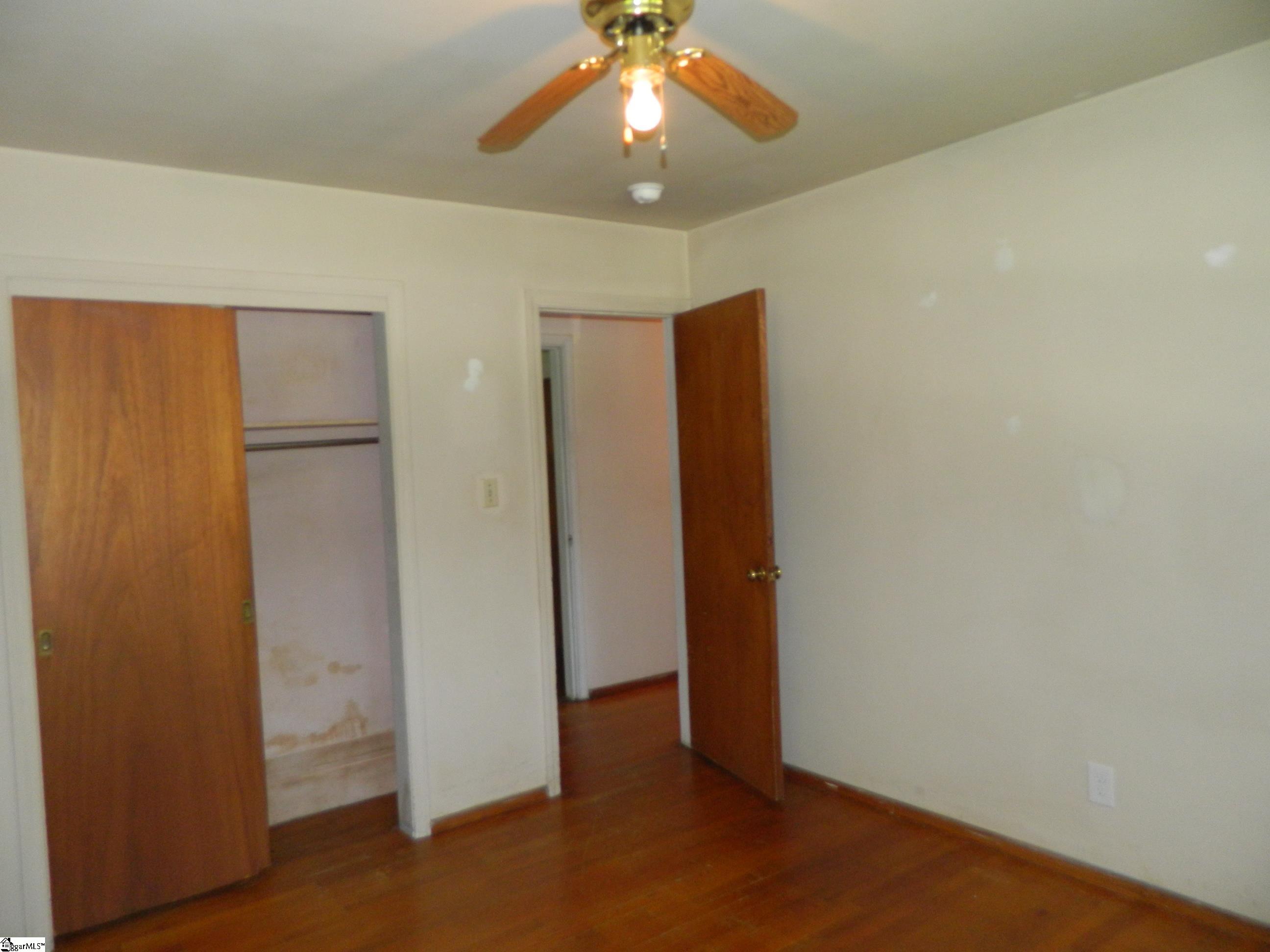 2021 Sheldon Drive Anderson, SC 29621 - Photo 13 of 33