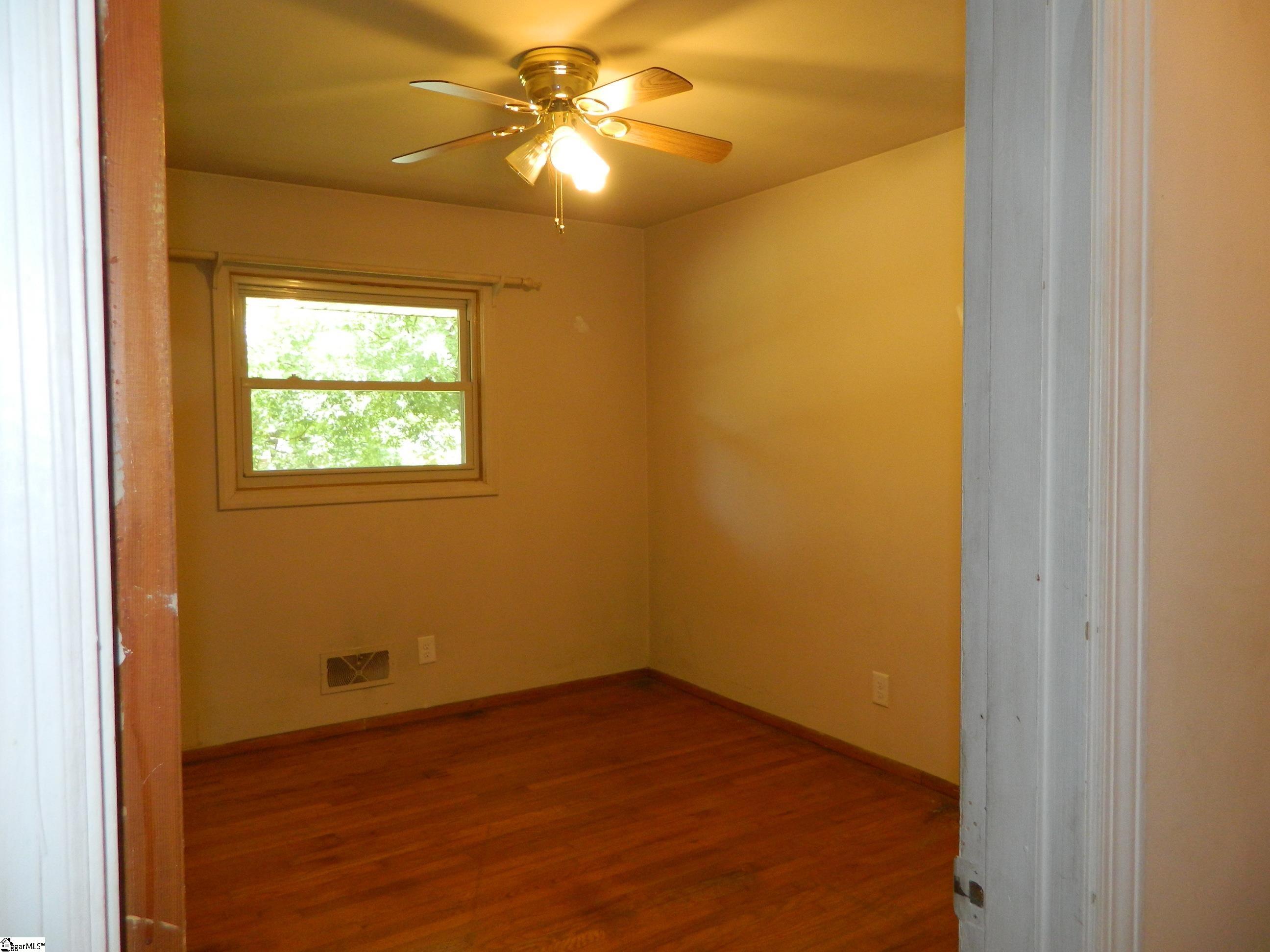 2021 Sheldon Drive Anderson, SC 29621 - Photo 15 of 33