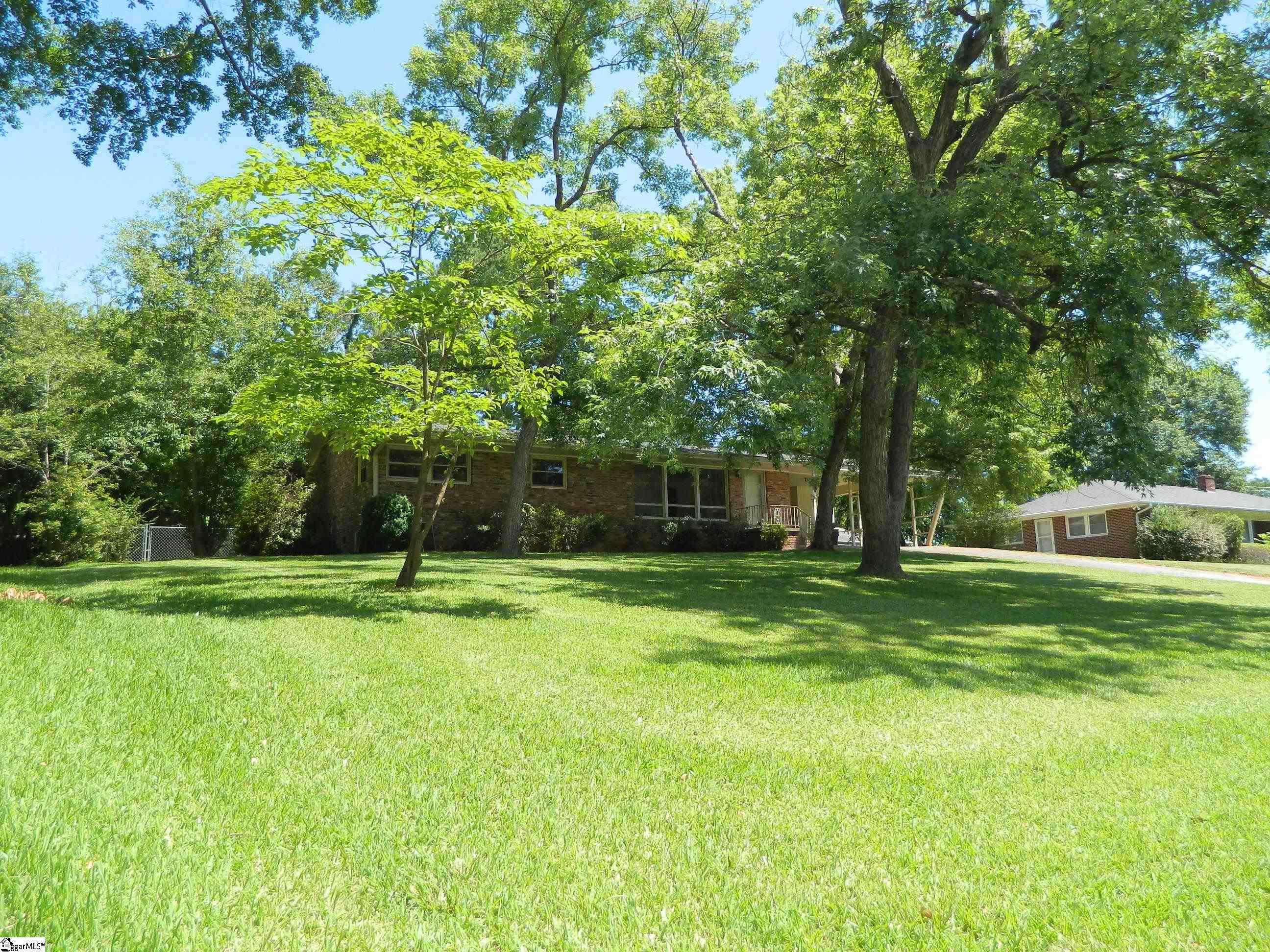 2021 Sheldon Drive Anderson, SC 29621 - Photo 3 of 33
