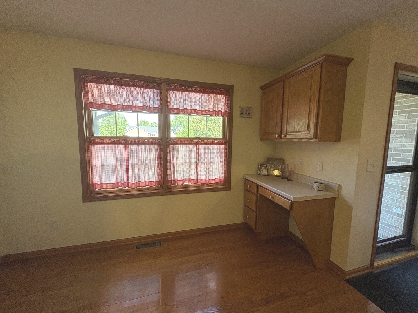 10092 East Raindance Drive Rochelle, IL 61068 - Photo 9 of 38