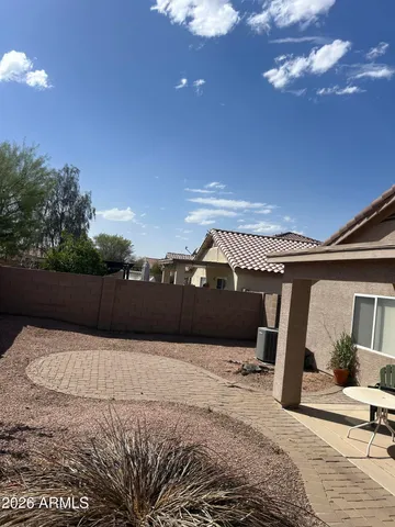 a swimming pool with mountain view