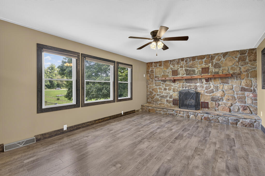 13422 Countiss Road Abingdon, VA 24210 - Photo 10 of 102 Gallery Image 10
