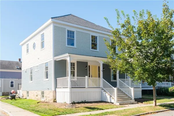 $3,500 | 34 Harrison Avenue, Newport, RI 02840