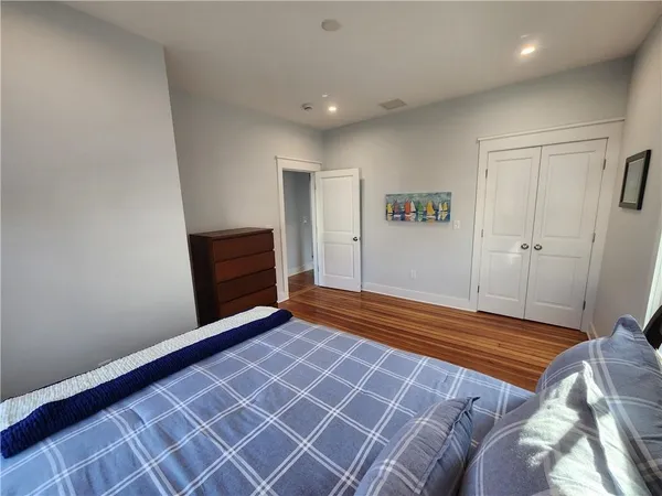 $3,500 | 34 Harrison Avenue, Newport, RI 02840