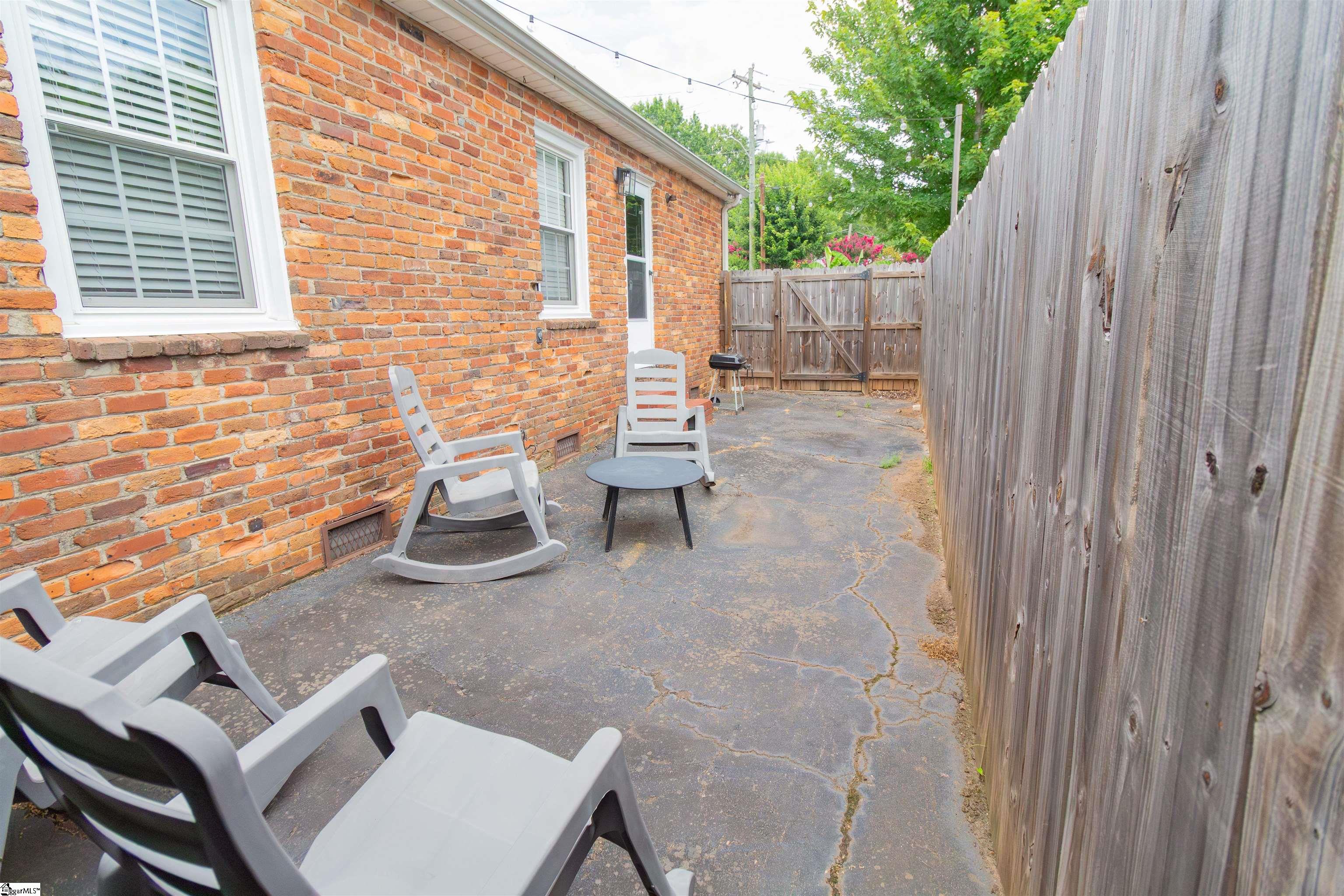 6 Brookside Circle Greenville, SC 29609 - Photo 20 of 22
