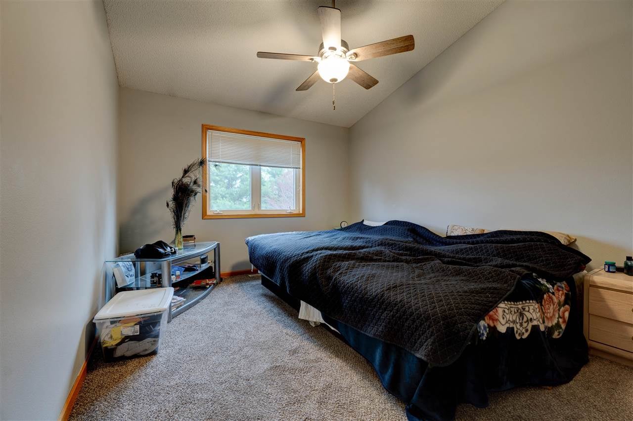 2236 Holiday Road Coralville, IA 52241 - Photo 14 of 31 Gallery Image 14