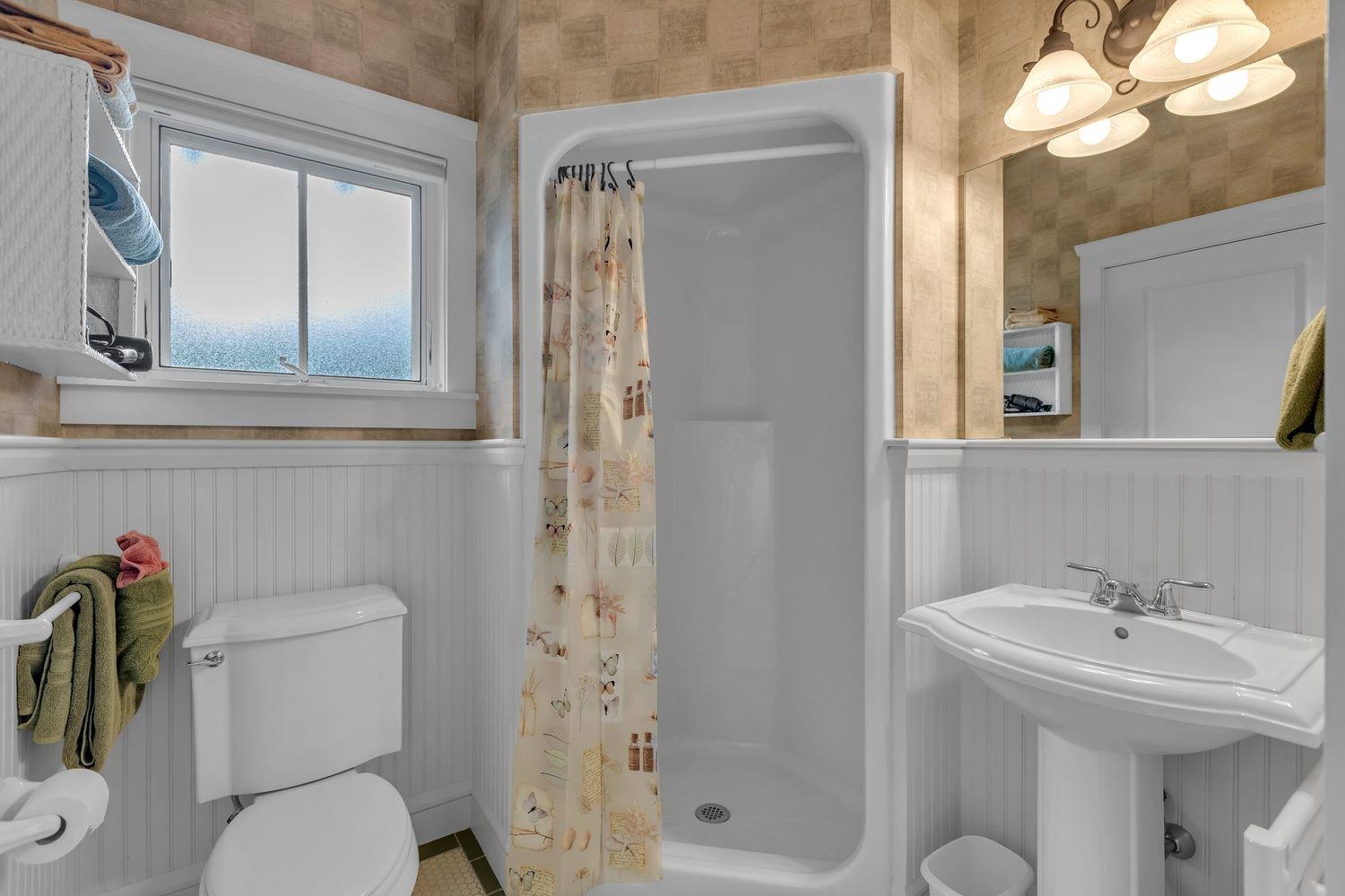 24 Freeman Road, Unit A1 Cavendish, VT 05153 - Photo 18 of 40