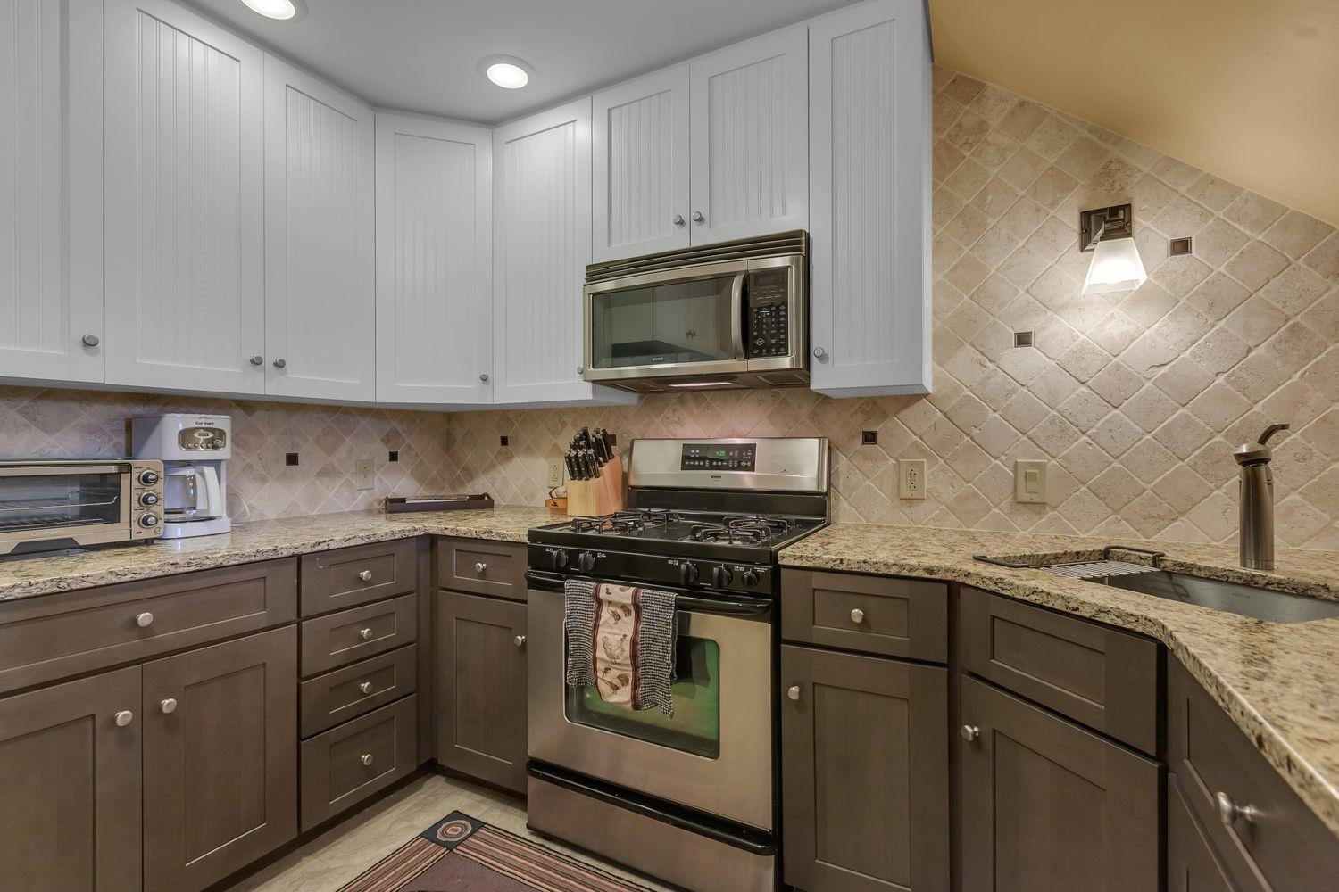 24 Freeman Road, Unit A1 Cavendish, VT 05153 - Photo 37 of 40