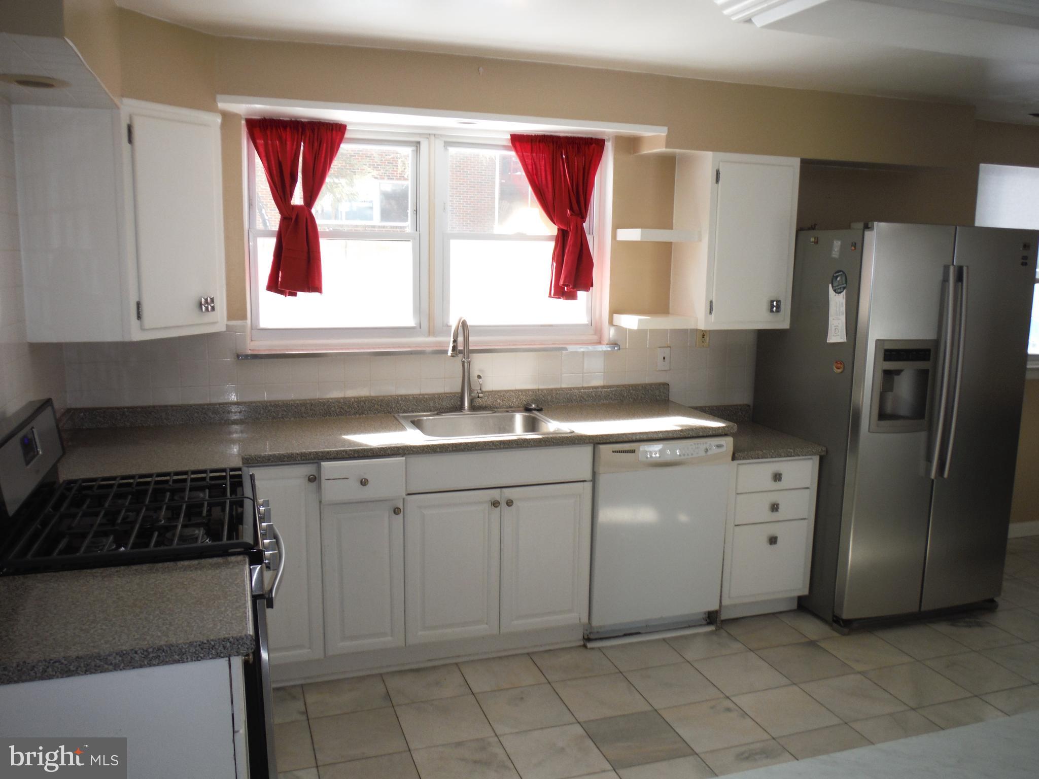 22 Parkview Road Cheltenham, PA 19012 - Photo 12 of 43 Gallery Image 12