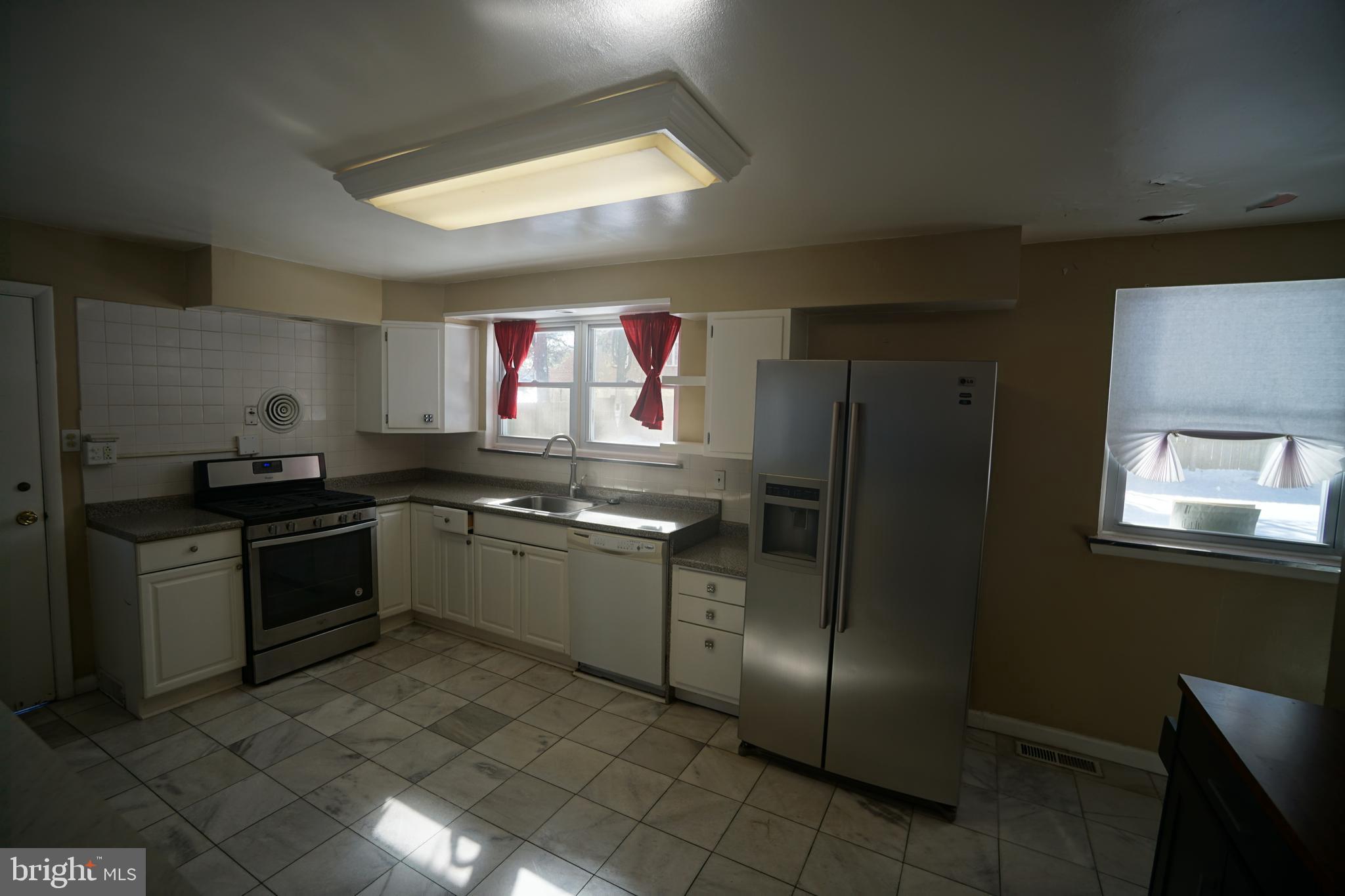 22 Parkview Road Cheltenham, PA 19012 - Photo 13 of 43 Gallery Image 13