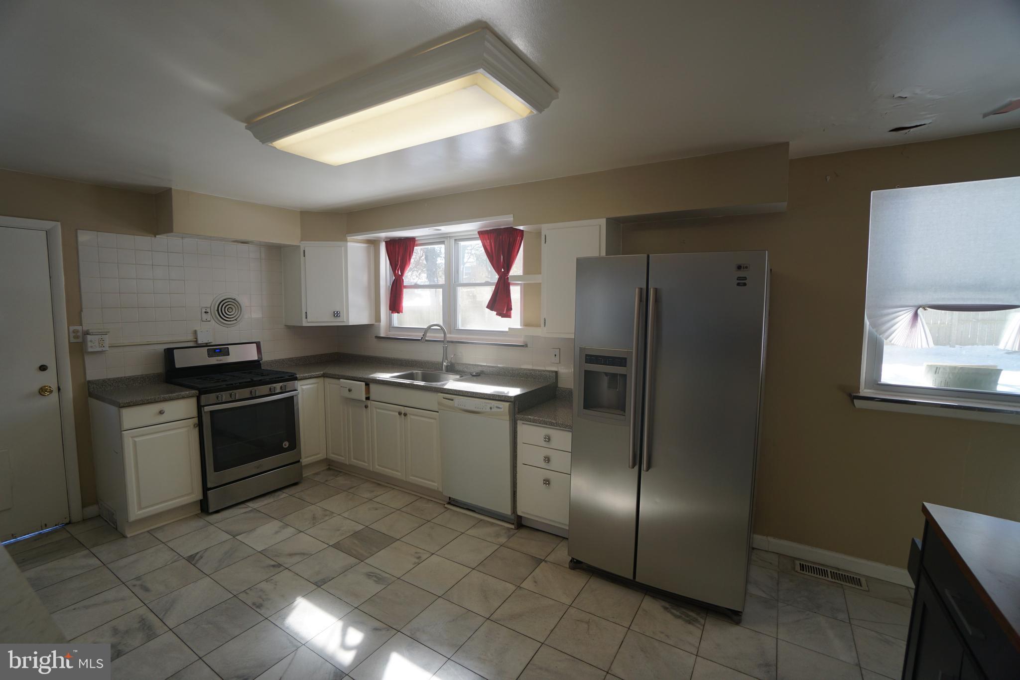 22 Parkview Road Cheltenham, PA 19012 - Photo 15 of 43 Gallery Image 15