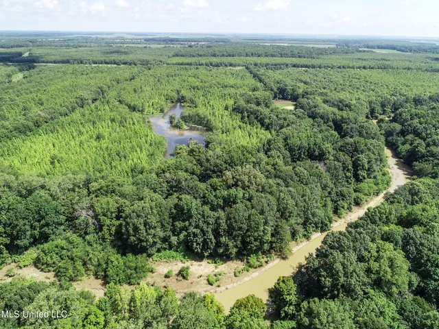 $779,000 | 278 278th, Marks, MS 38646