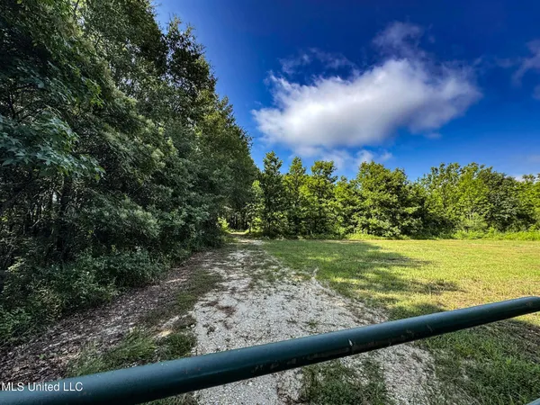 $779,000 | 278 278th, Marks, MS 38646