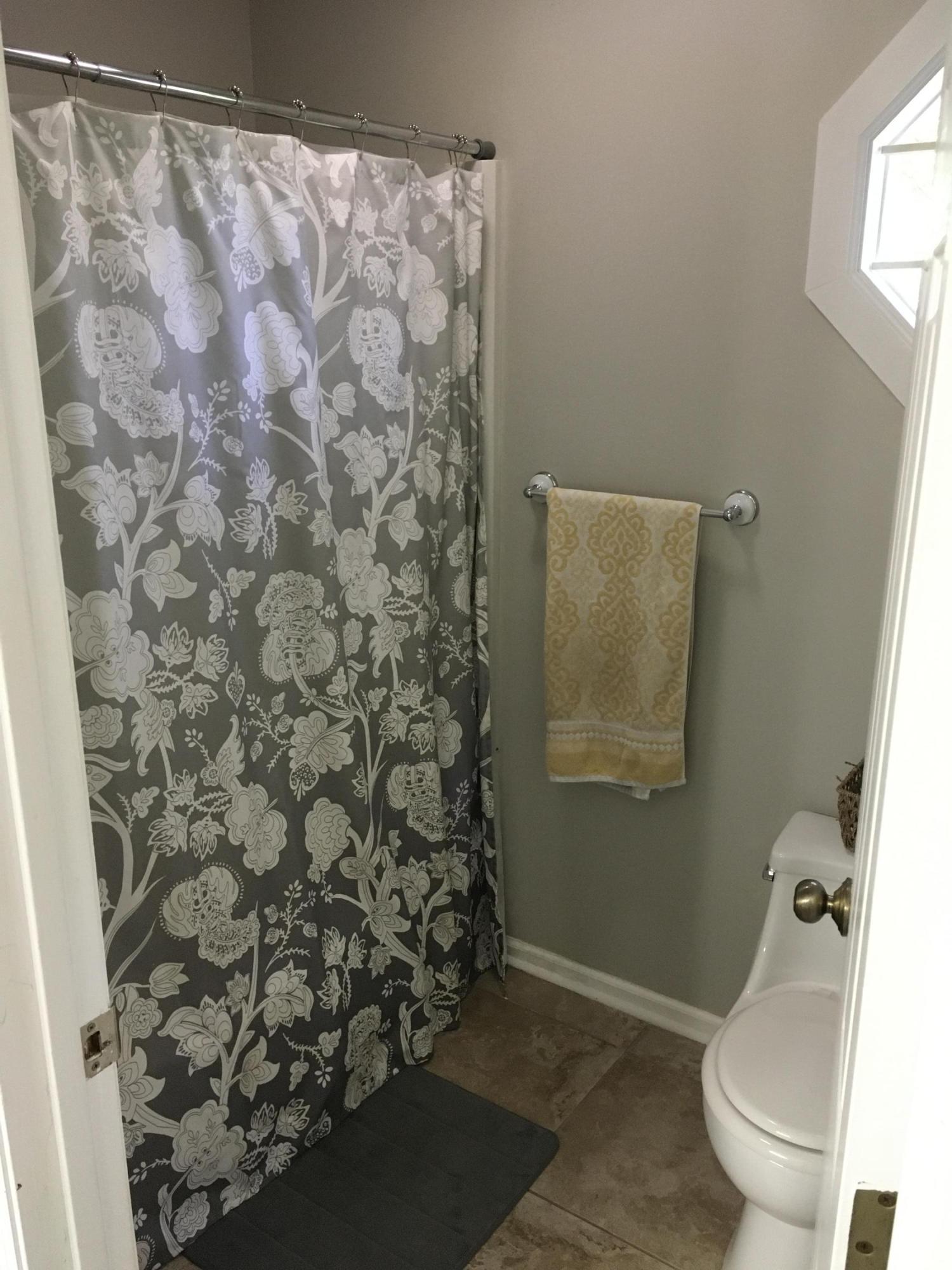 9136 Colchester Ridge Road Knoxville, TN 37922 - Photo 18 of 21 E29C49B0-420E-462C-B8F9-1DFE14FFA347
