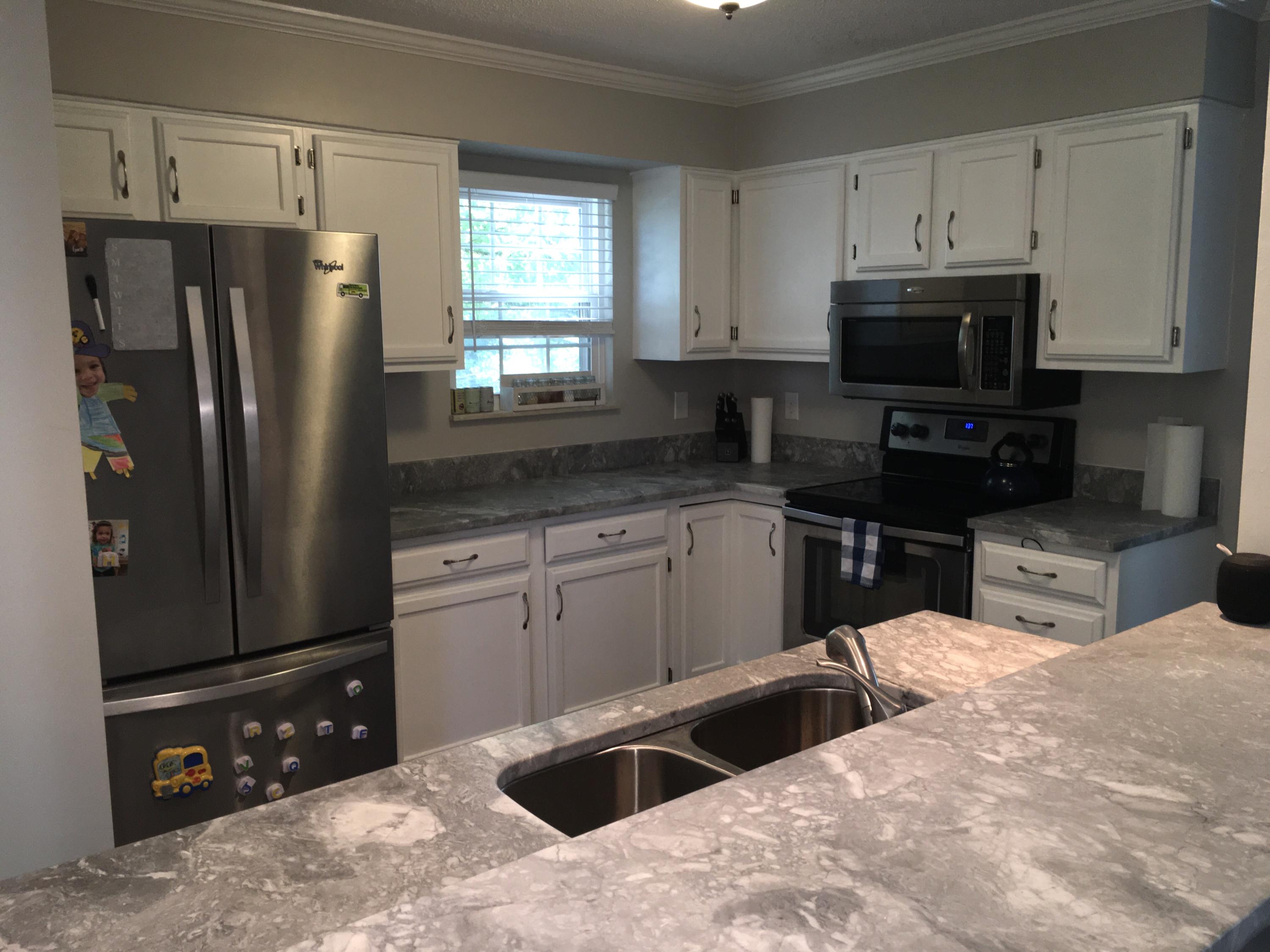 9136 Colchester Ridge Road Knoxville, TN 37922 - Photo 6 of 21 B78901C9-D939-4CAE-96A9-9718BD3D0060