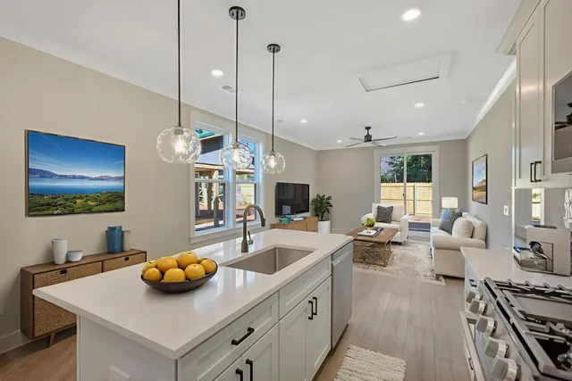 $699,000 | 1910 Piper Drive, Charleston, SC 29407