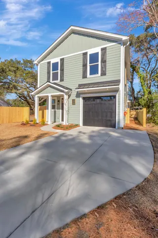 $699,000 | 1910 Piper Drive, Charleston, SC 29407