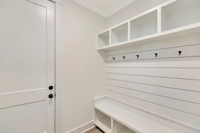 $699,000 | 1910 Piper Drive, Charleston, SC 29407