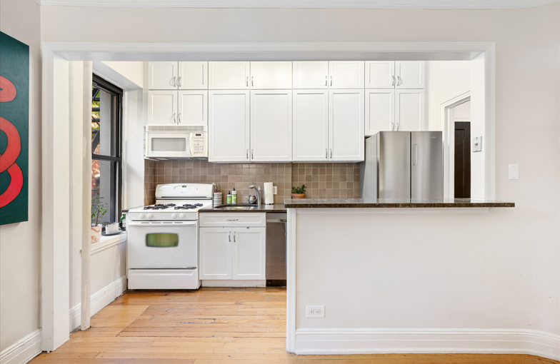 124 East 91st Street, Unit 2D Manhattan, NY 10128 - Photo 6 of 18