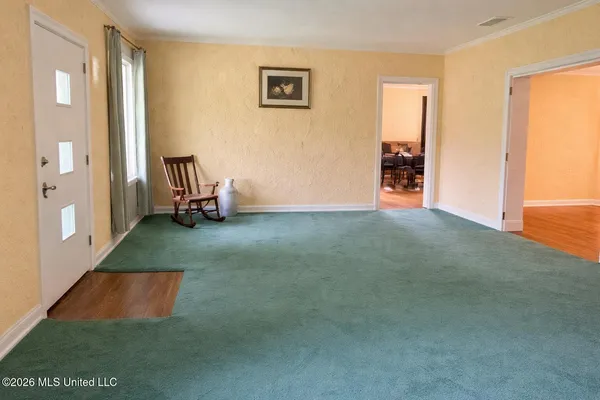 $179,000 | 301 West Harding Avenue, Greenwood, MS 38930