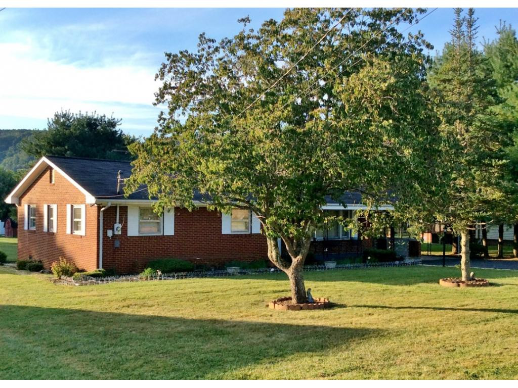 121 Witcher Lane Erwin, TN 37650 - Photo 1 of 19 Photo 1