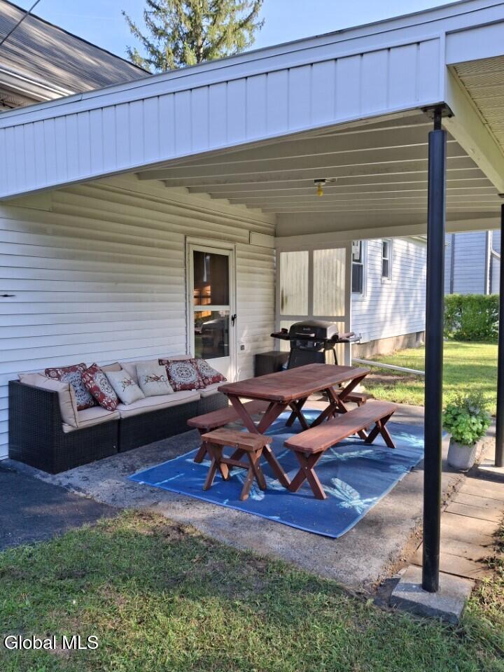 1009 Day Road Rotterdam, NY 12303 - Photo 8 of 66 patio