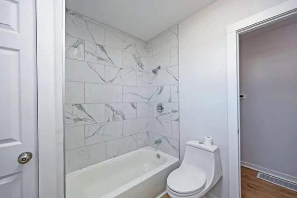 $194,900 | 400 Brookville Street, West College Corner, IN 47003