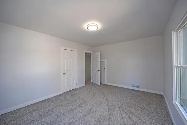 $194,900 | 400 Brookville Street, West College Corner, IN 47003