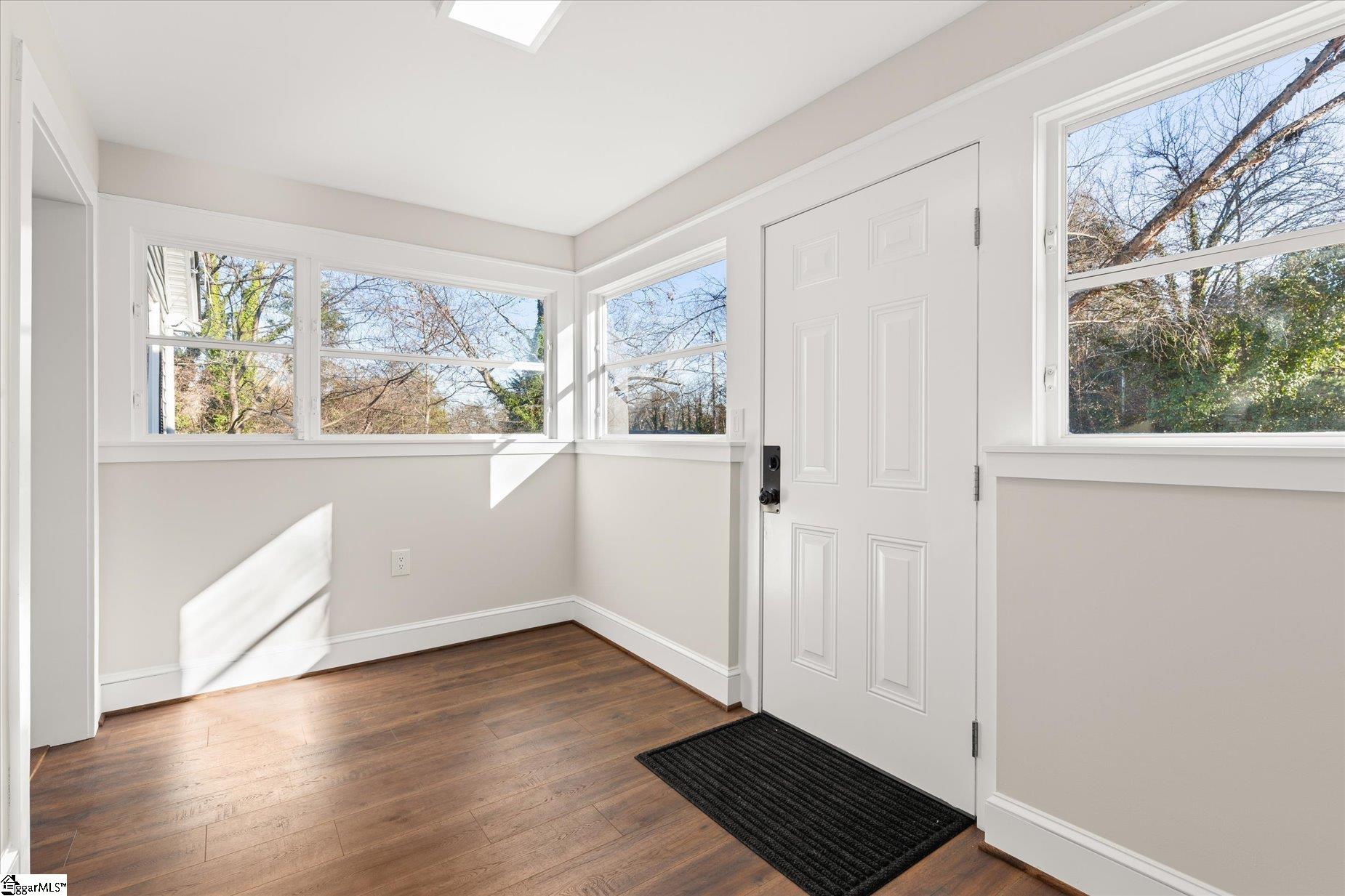 400 Tryon Street Greer, SC 29651 - Photo 14 of 31 Gallery Image 14