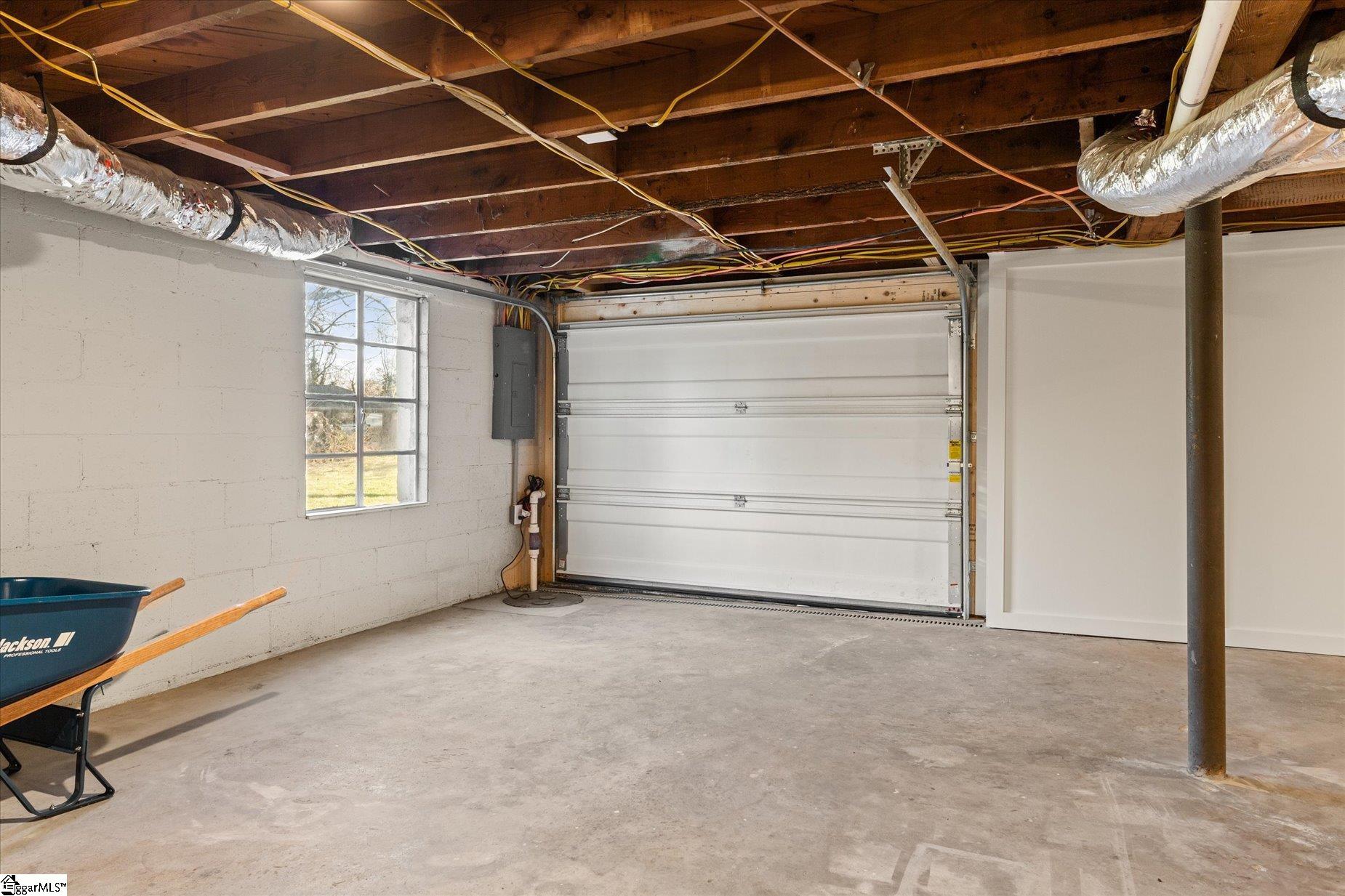 400 Tryon Street Greer, SC 29651 - Photo 30 of 31 Gallery Image 30