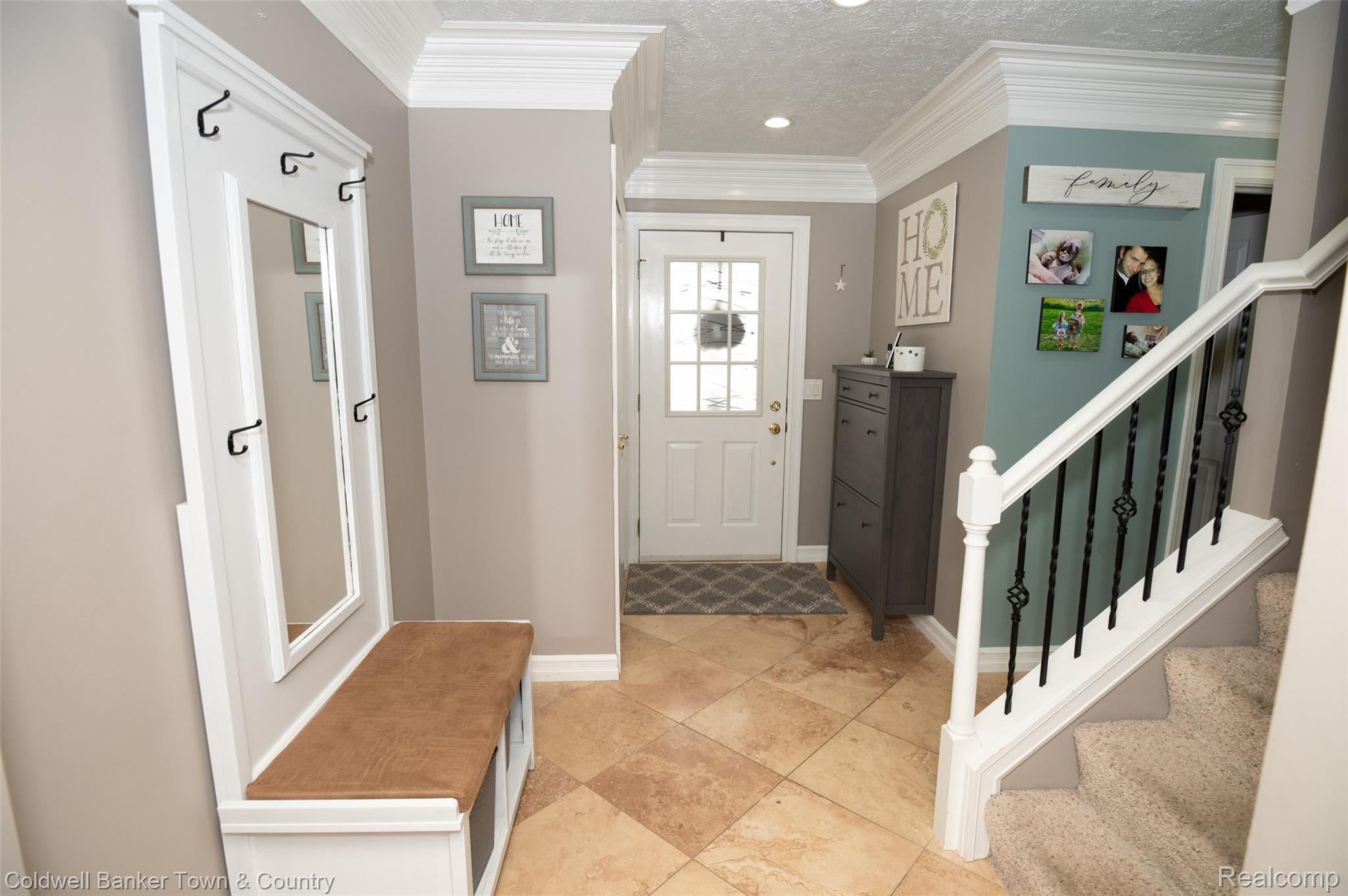 141 Turtle Trace Pinckney, MI 48169 - Photo 13 of 30 DSC_3543.JPG
