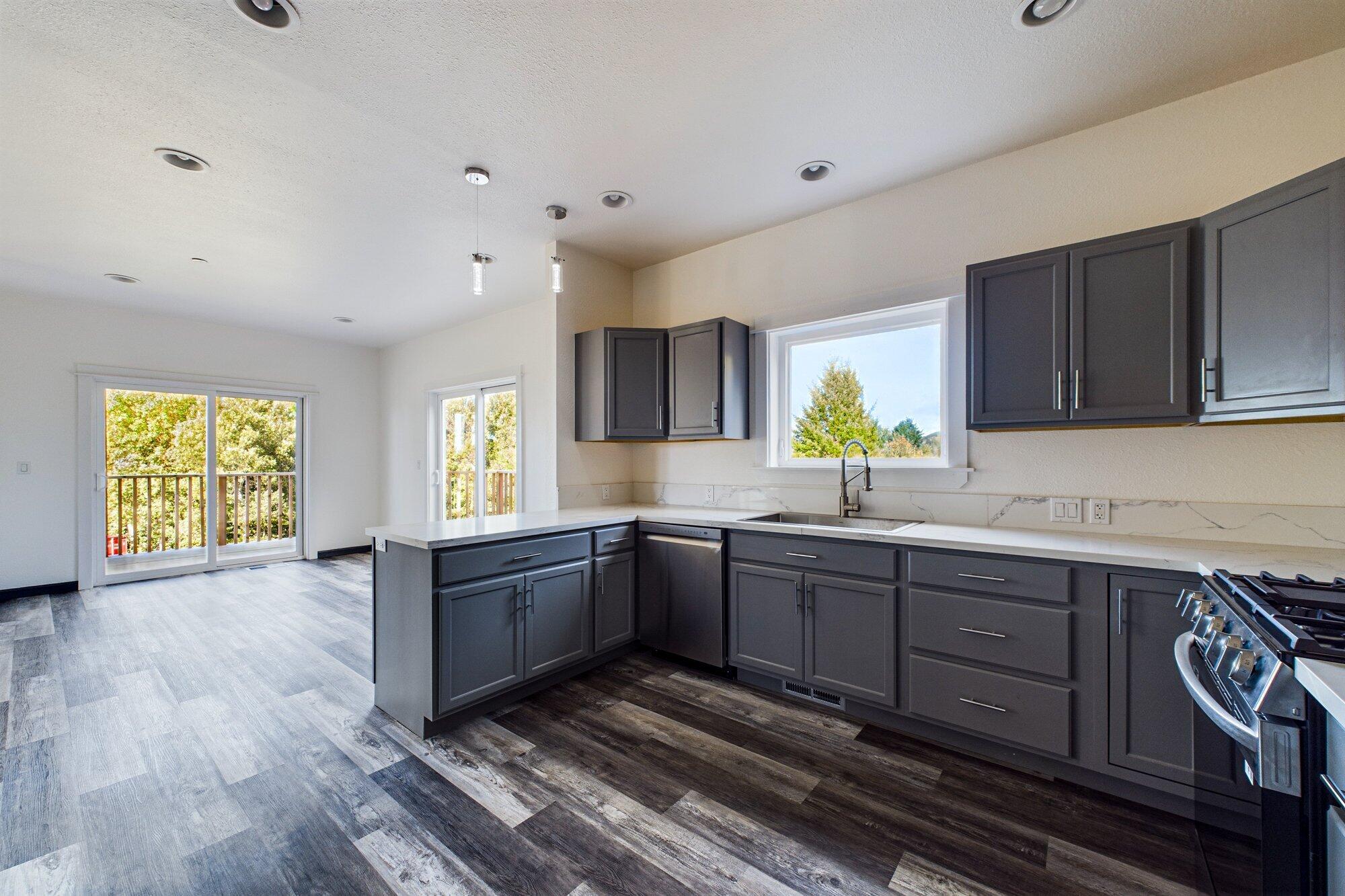 127 Cook Road Shelter Cove, CA 95589 - Photo 26 of 68