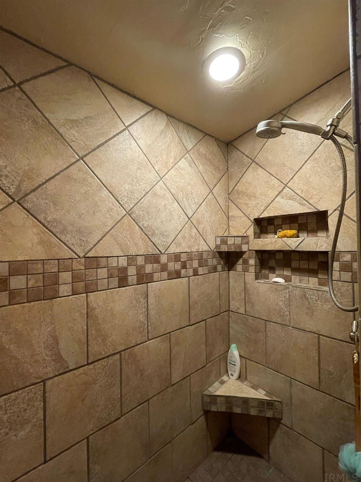 2607 Wolfs Point Drive Rochester, IN 46975 - Photo 11 of 17