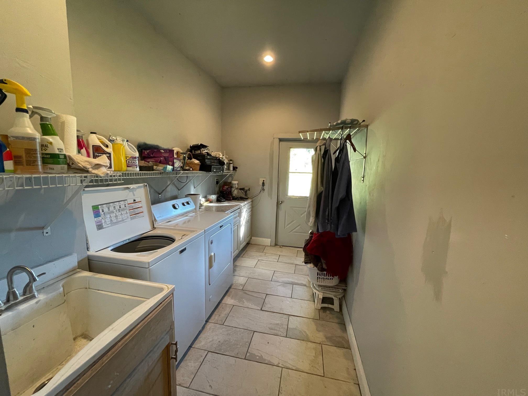 2607 Wolfs Point Drive Rochester, IN 46975 - Photo 15 of 17