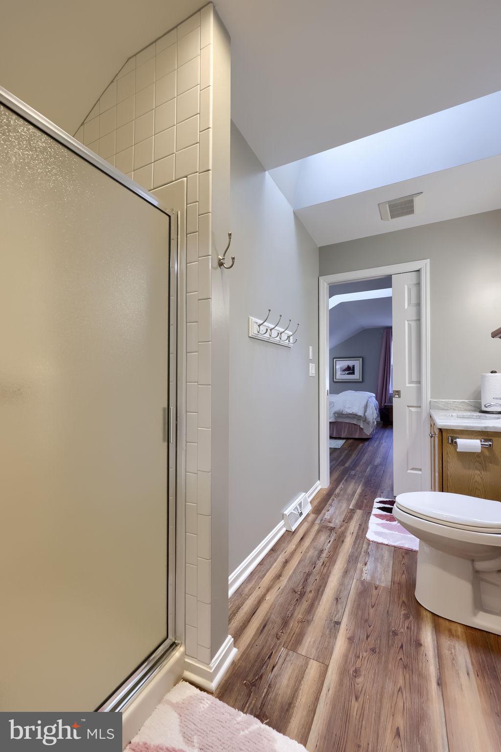 58 Timber Villa Elizabethtown, PA 17022 - Photo 19 of 60 2nd floor bathroom