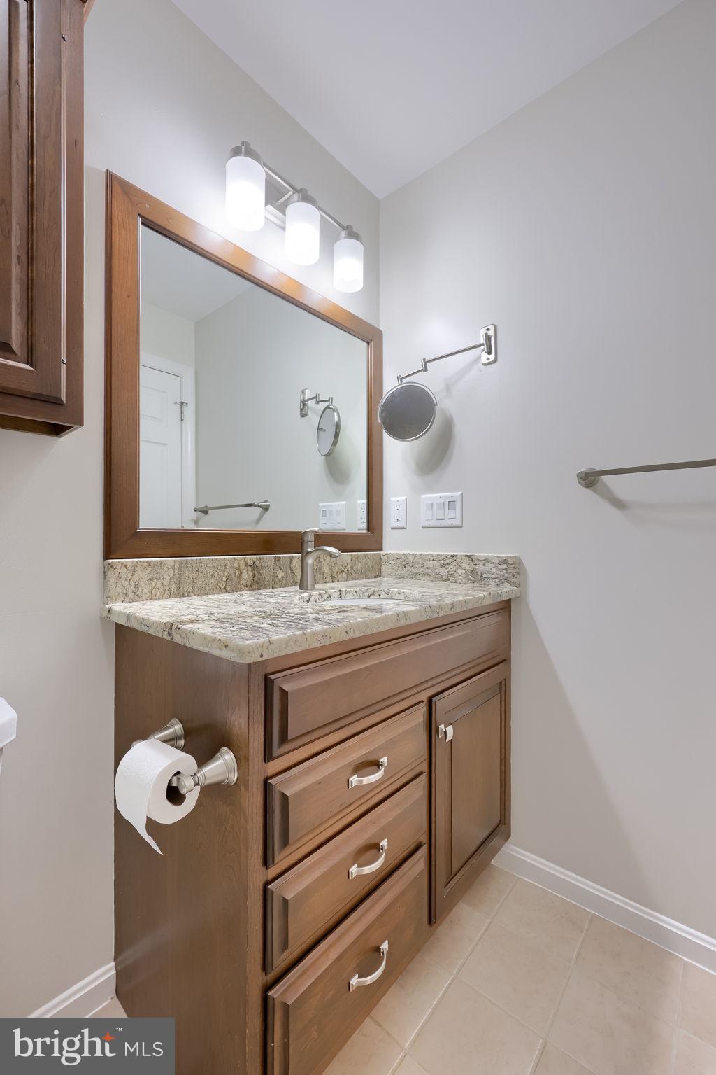 58 Timber Villa Elizabethtown, PA 17022 - Photo 35 of 60
Main floor Bathroom