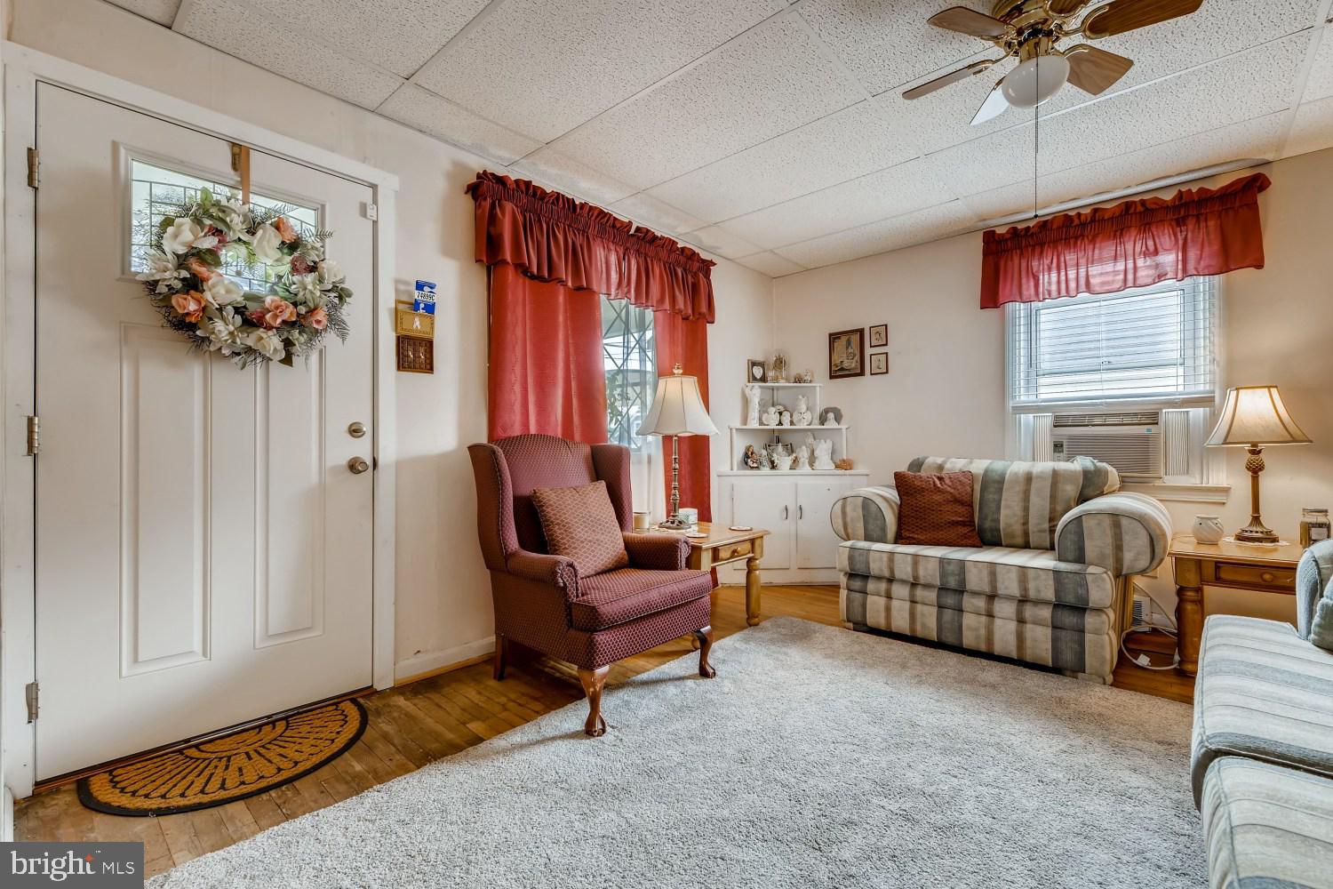 7607 Cedar Road Baltimore, MD 21222 - Photo 8 of 28