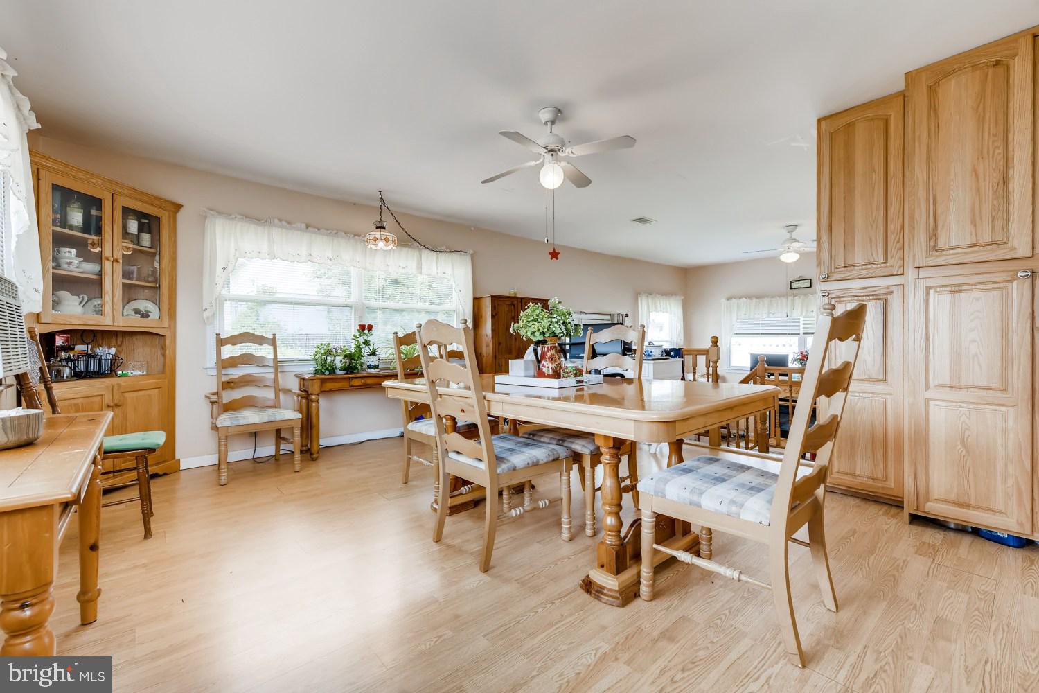 7607 Cedar Road Baltimore, MD 21222 - Photo 9 of 28