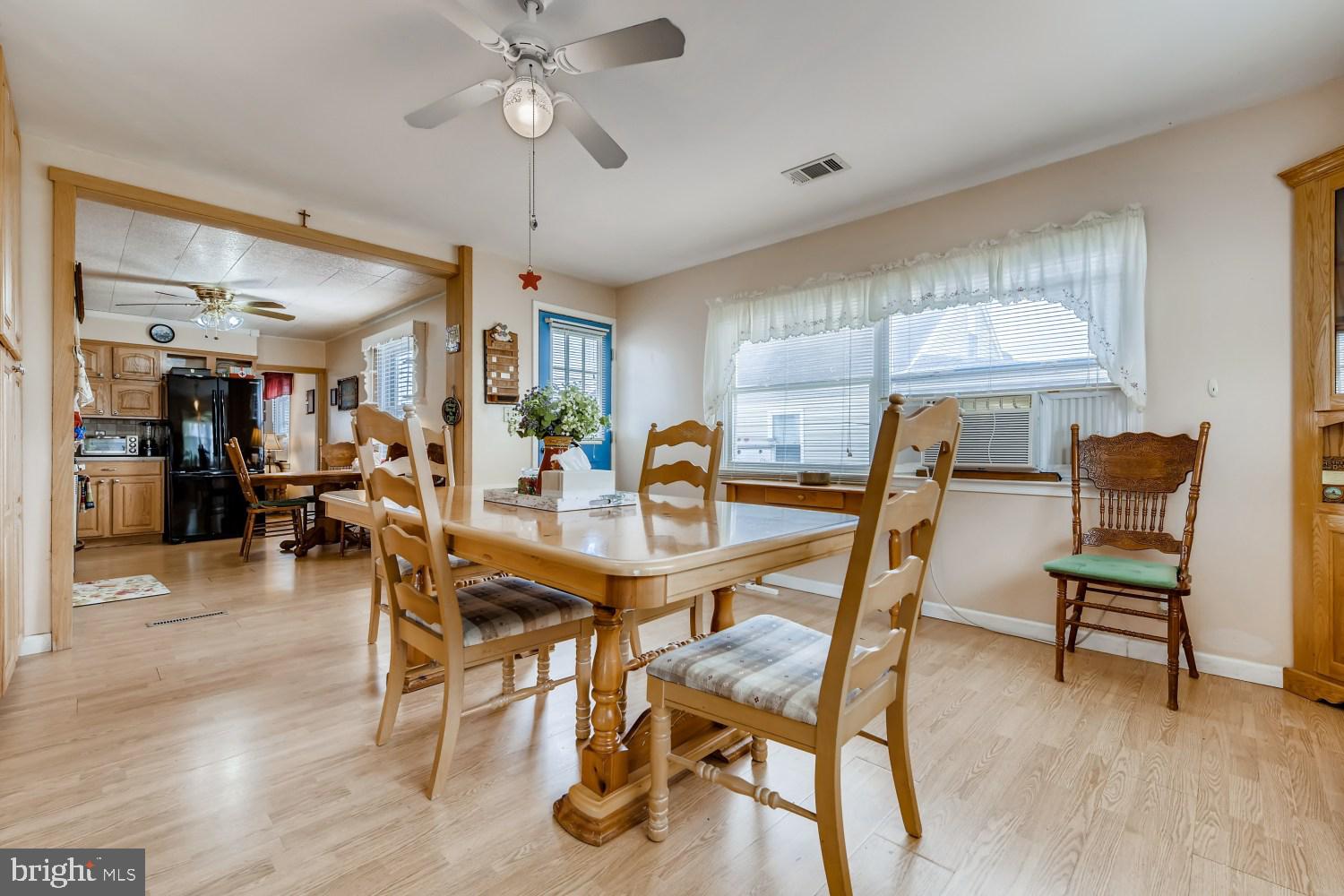 7607 Cedar Road Baltimore, MD 21222 - Photo 10 of 28