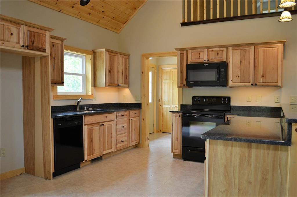 7733 Turtle Rock Road Newland, NC 28657 - Photo 7 of 21 Gallery Image 7