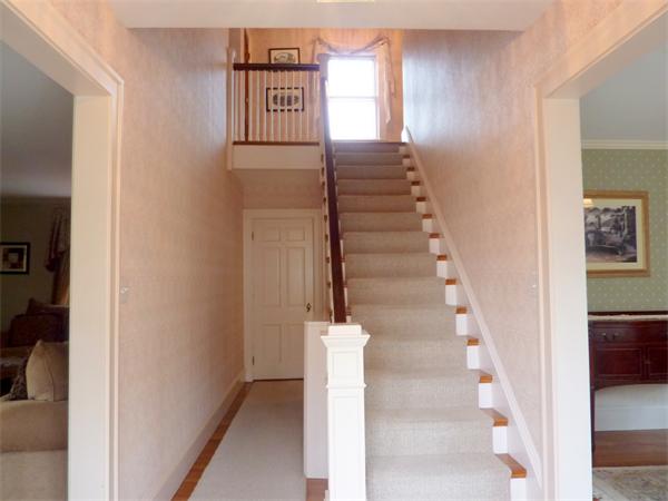 64 Leicester Road Belmont, MA 02478 - Photo 4 of 30 Gallery Image 4