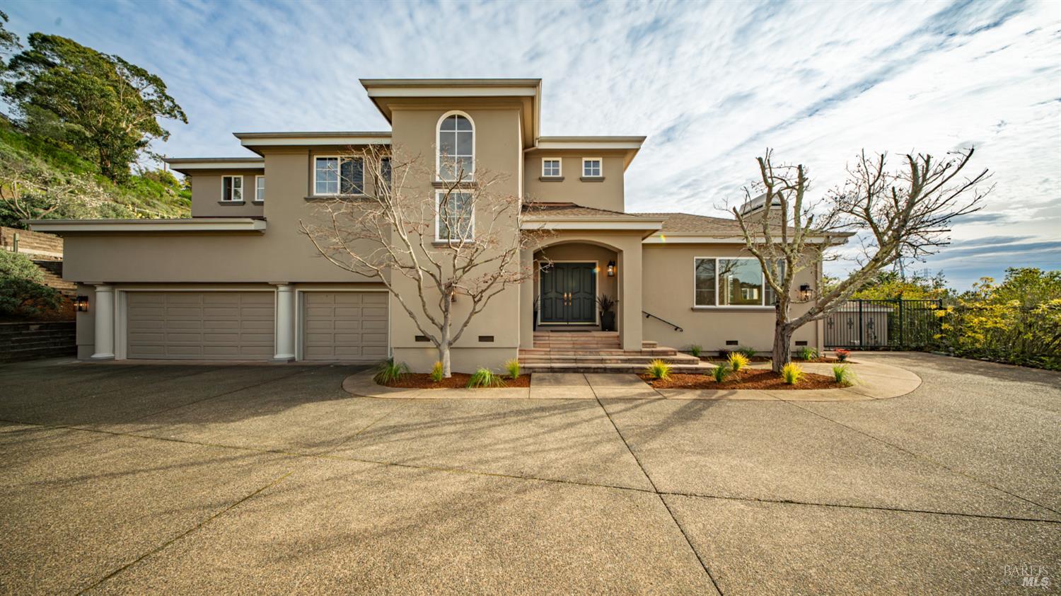 63 Bay Way San Rafael, CA 94901 - Photo 3 of 91