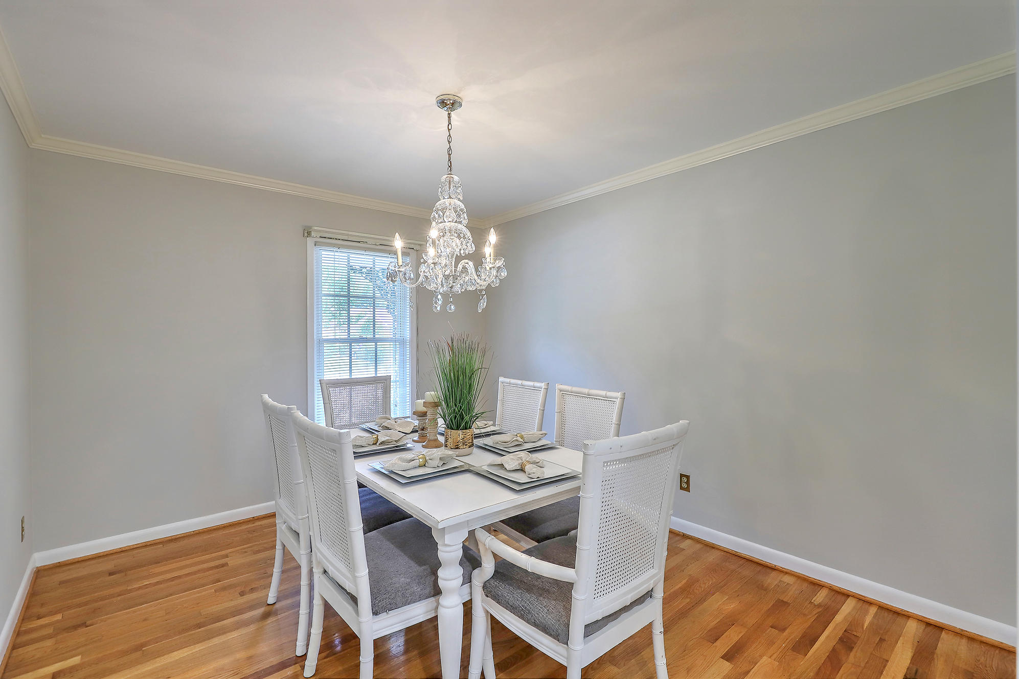 1313 Coleridge Street Charleston, SC 29407 - Photo 10 of 34 IMG_3373_4_5