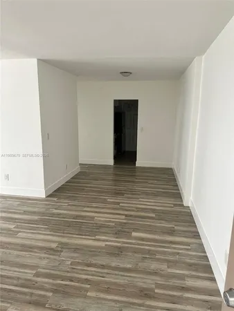 $2,000 | 7925 West Drive, Unit 15, North Bay Village, FL 33141