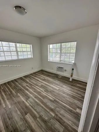 $2,000 | 7925 West Drive, Unit 15, North Bay Village, FL 33141