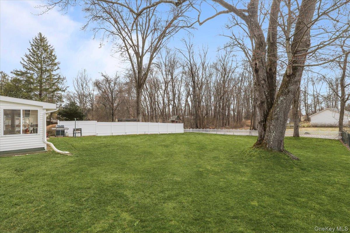 4 Ridgewood Terrace Poughkeepsie, NY 12603 - Photo 25 of 26