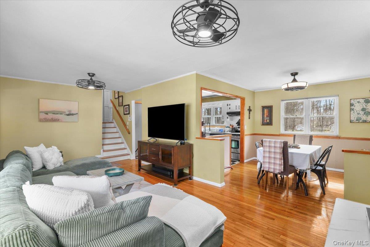 4 Ridgewood Terrace Poughkeepsie, NY 12603 - Photo 5 of 26