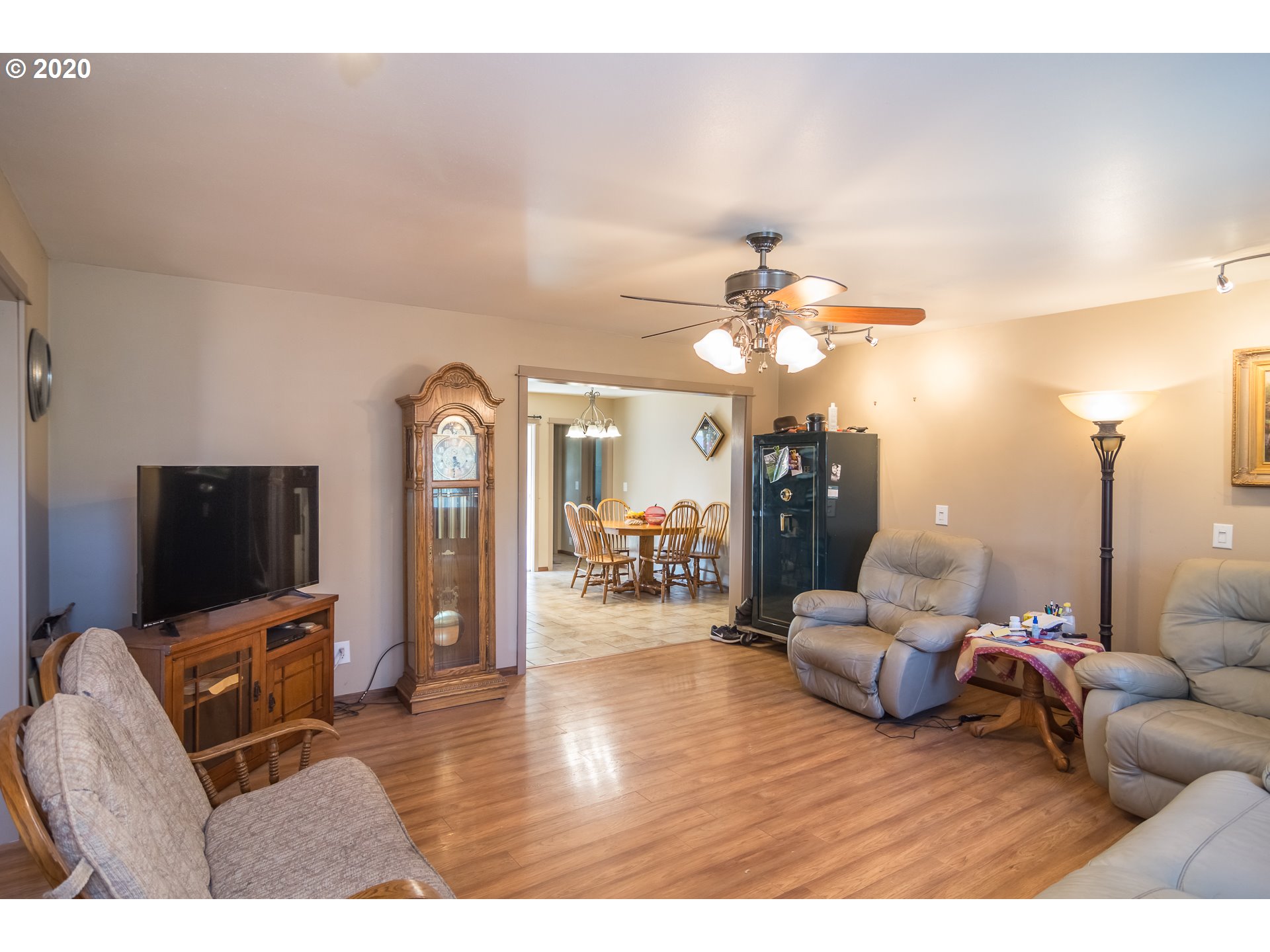 2359 Austin Road Roseburg, OR 97471 - Photo 6 of 32