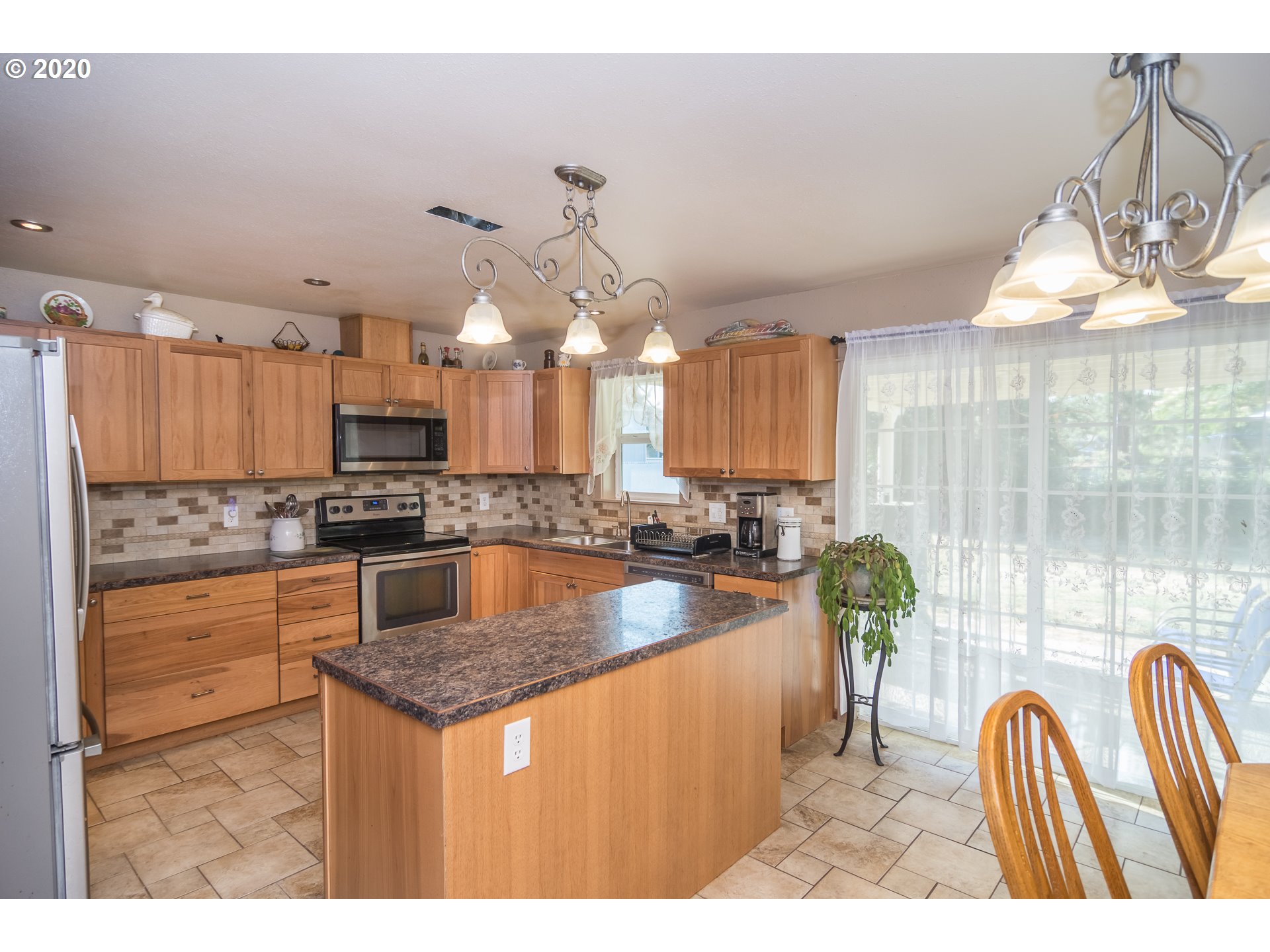 2359 Austin Road Roseburg, OR 97471 - Photo 8 of 32