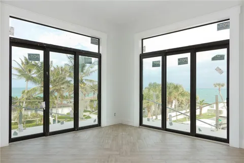 $4,900,000 | 2005 Anglers Cove, Vero Beach, FL 32963